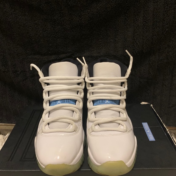 Jordan 11 legend blue size 10 - Picture 3 of 4